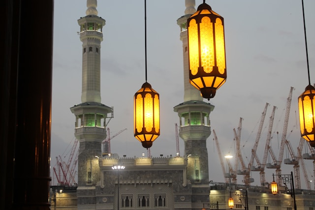 Tentang Darmawisata Umroh